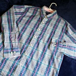 Tommy Bahama large long sleeve plaid button down